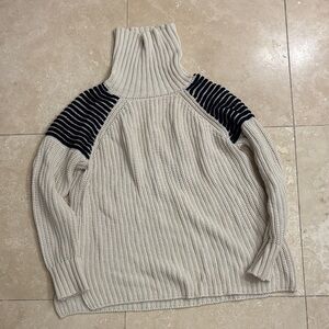 525 America Cream and Black Ribbed Turtleneck Sweater